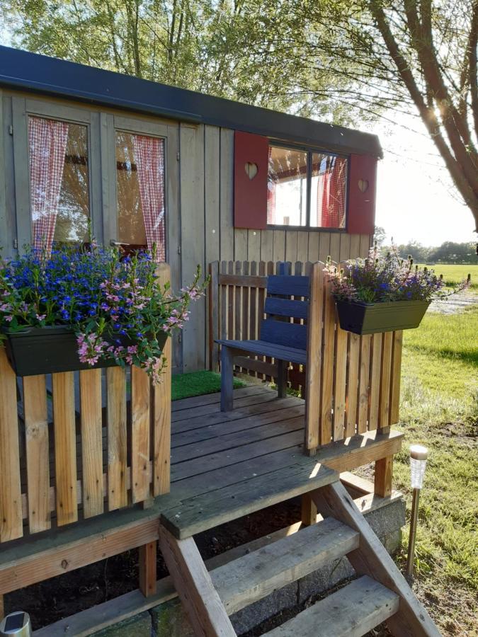 Ferienwohnung Pipowagen 'klein Hoonhorst' Putten Exterior foto
